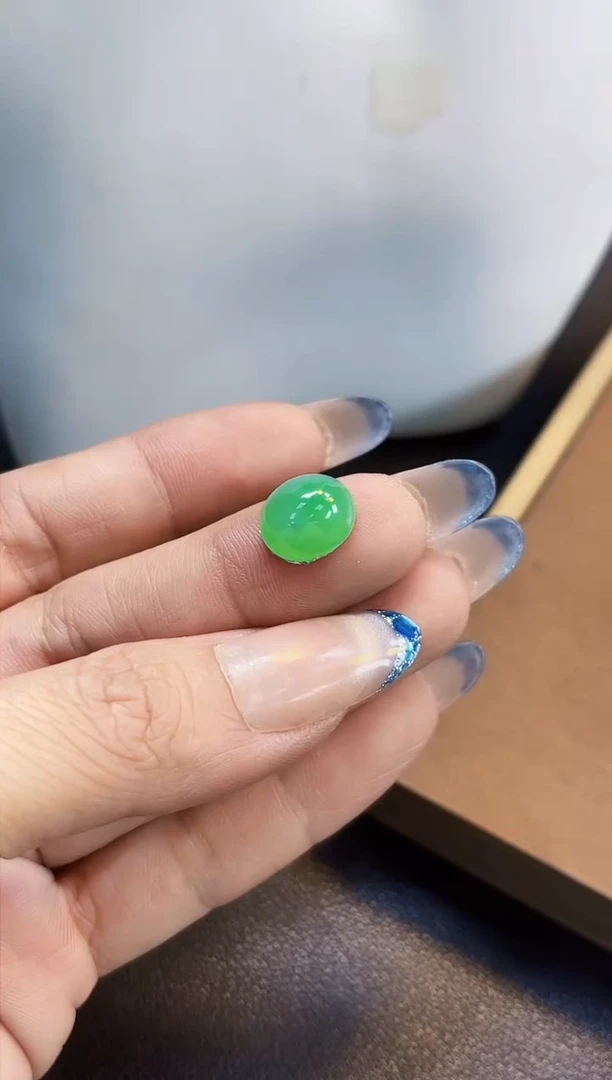 裸石翡翠林煜斌35蛋面11.3*9.9*5.6