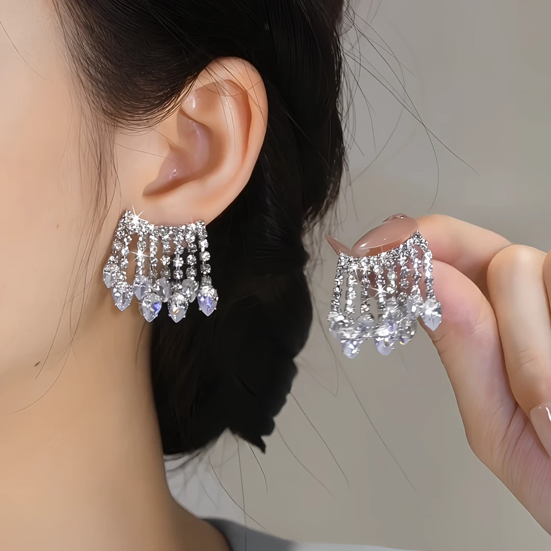 铜合金合成锆石耳饰 水滴瀑布闪锆流苏耳饰 简约百搭轻奢时尚耳钉
