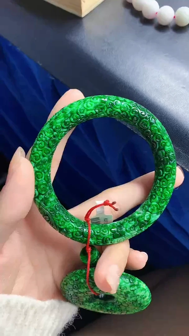 颈饰未镶嵌翡翠天然缅甸a货翡翠57圈口