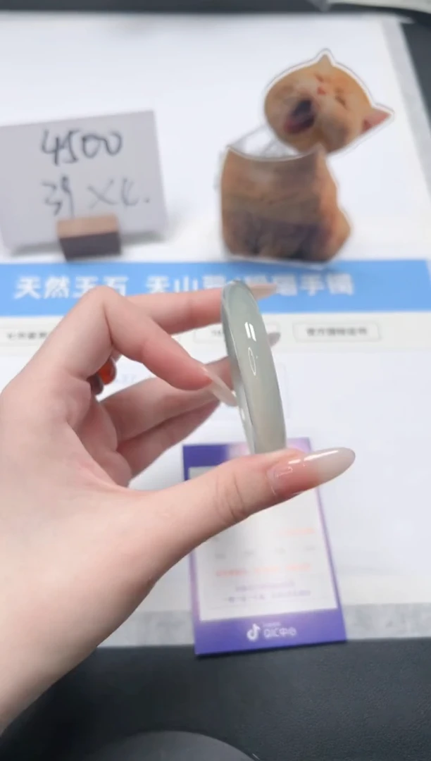 【闪购商品】石英质玉手镯未镶嵌76/晴水53