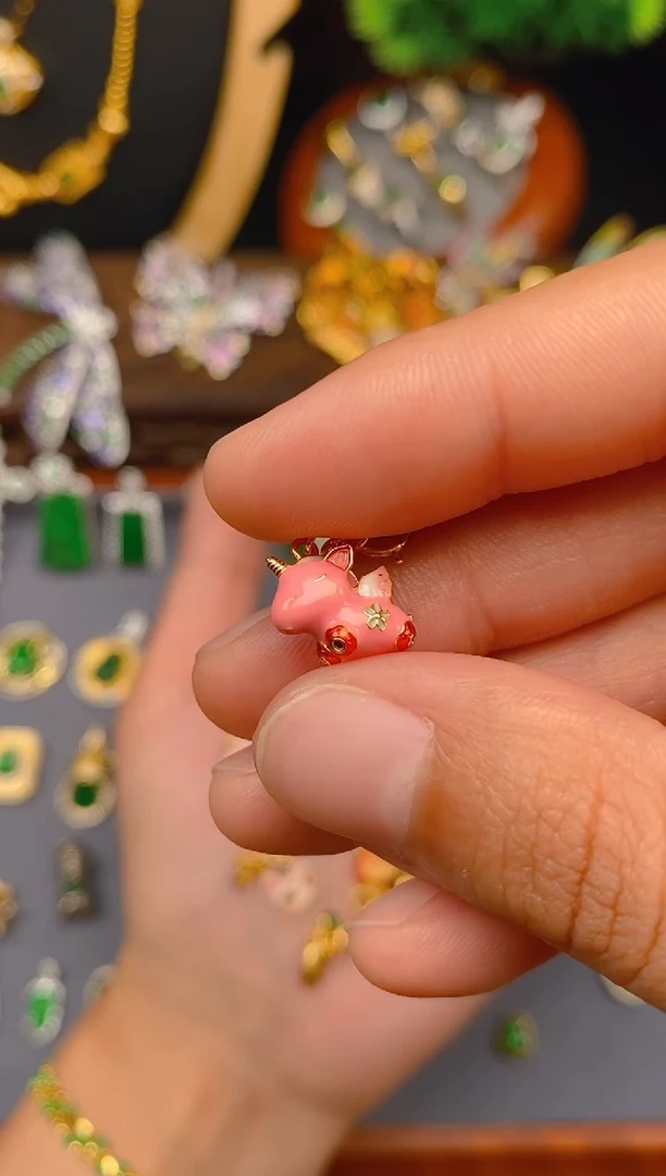 【闪购商品】翡翠吊坠(不含链)银S925镶嵌独角兽