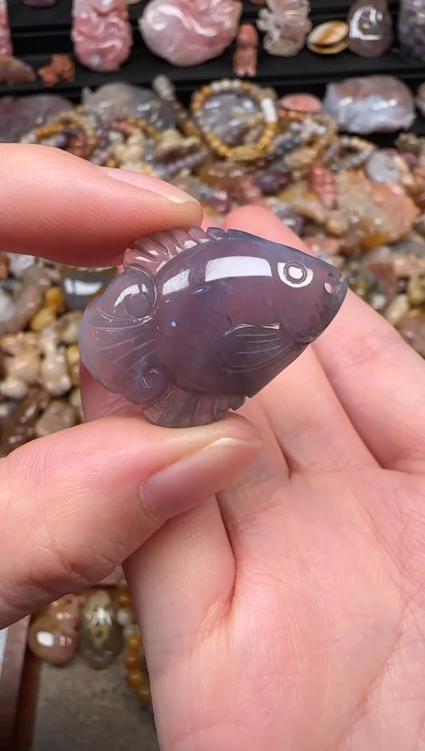 颈饰未镶嵌硅化珊瑚（珊瑚玉）112