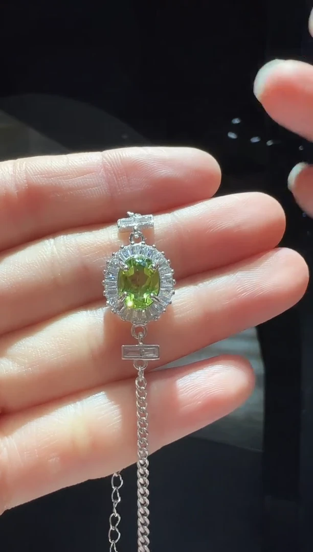 【闪购商品】橄榄石手链银S925镶嵌76】多样性发其一
