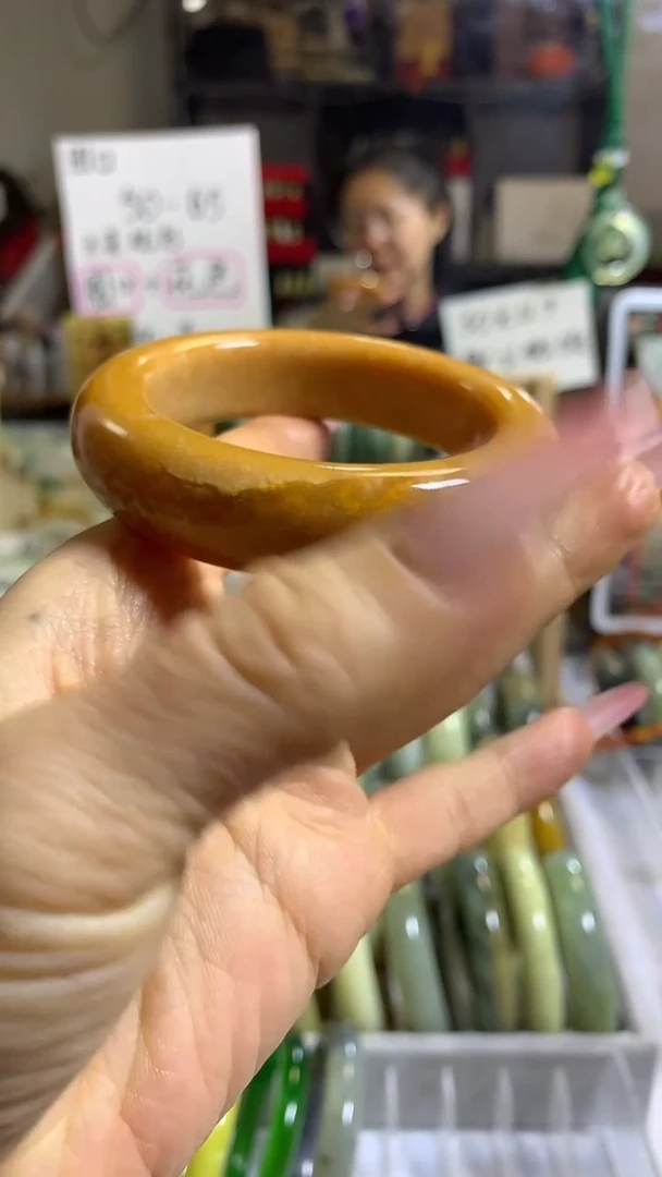 未镶嵌岫玉手镯11 54+ 包容