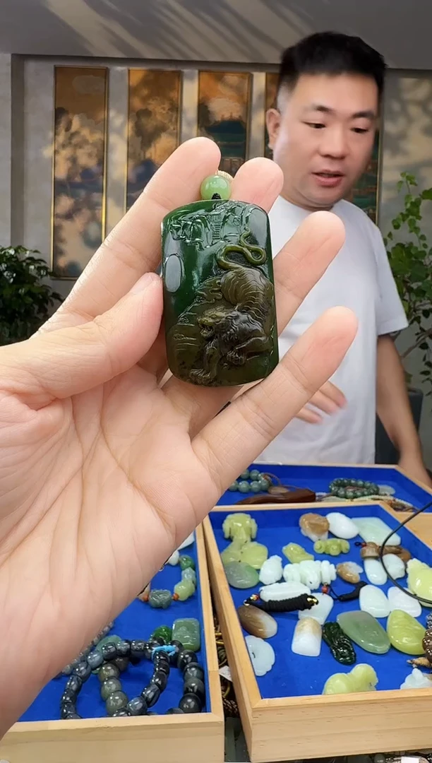 未镶嵌和田玉挂件拍一发一