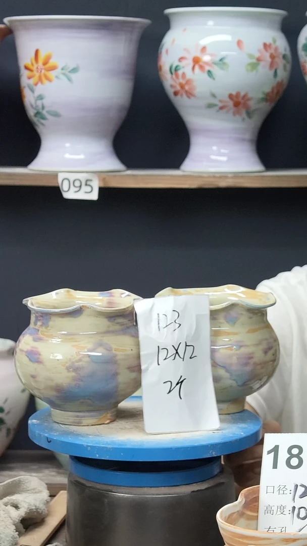 江西景德镇花盆微瑕123