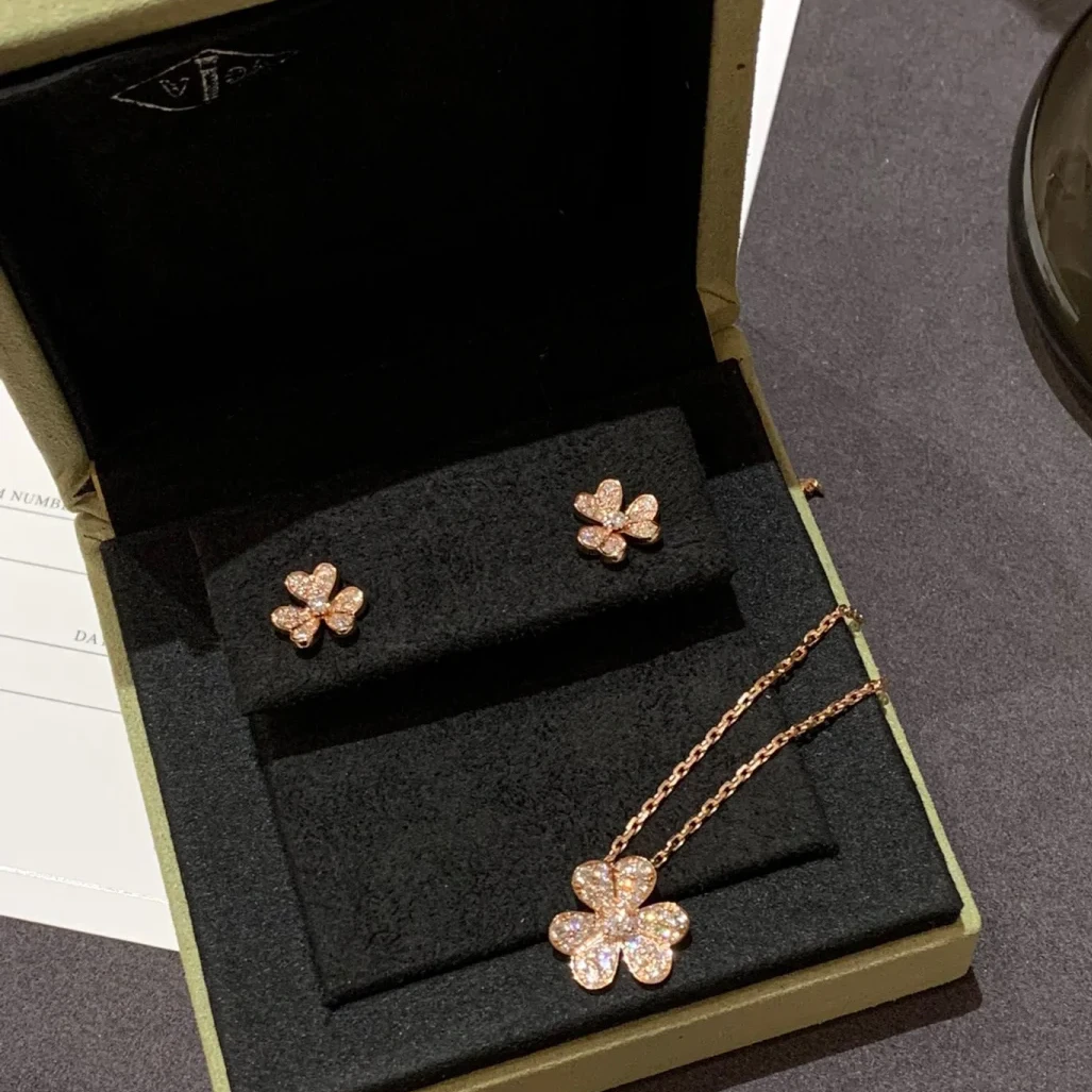 99新 梵克雅宝 小花6珊 frivole 三叶草 18K玫瑰金满钻小花耳环