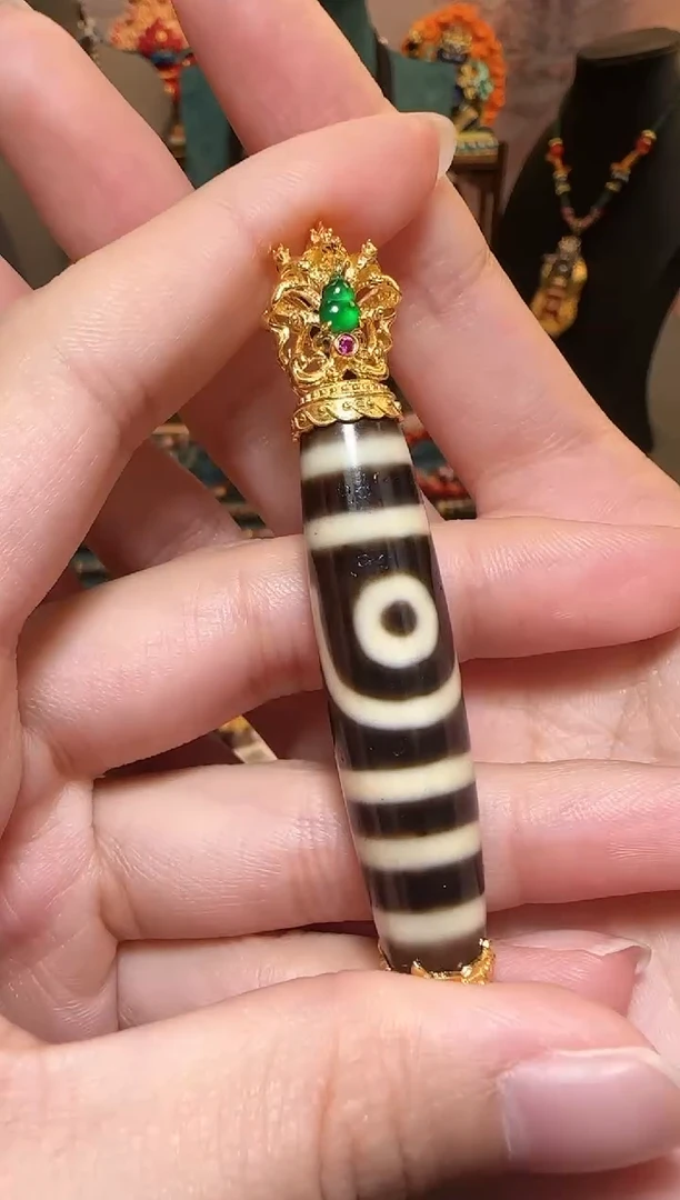 【闪购商品】玛瑙吊坠18K金镶嵌吊坠