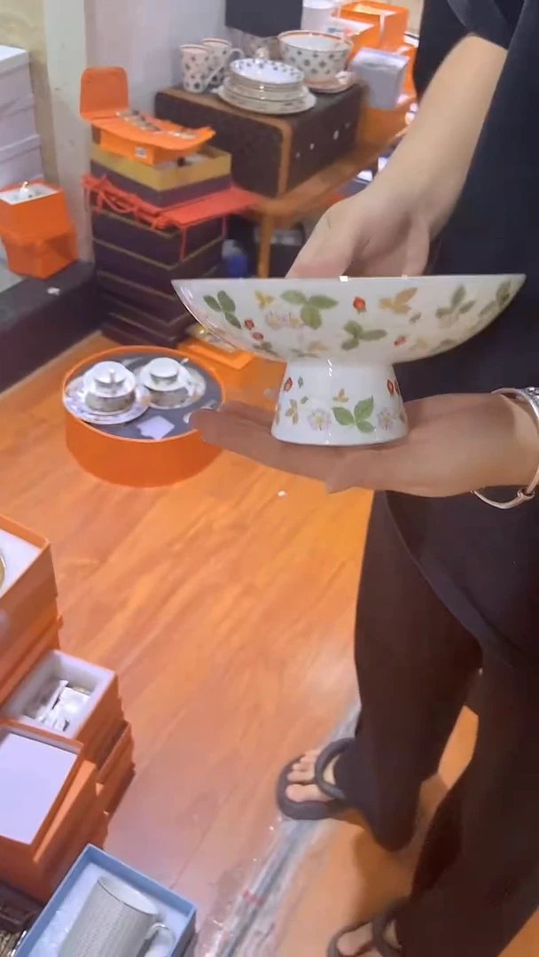 杯鸿辉家品牌瓷器，京东包邮！