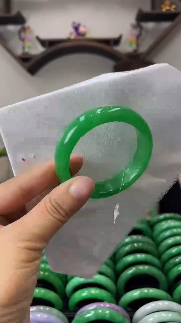 【闪购商品】砖雕a23 圈口52 独货手镯