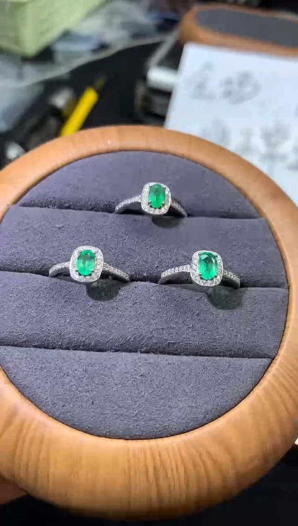 祖母绿戒指银S925镶嵌7003504/001/多样性发/一件