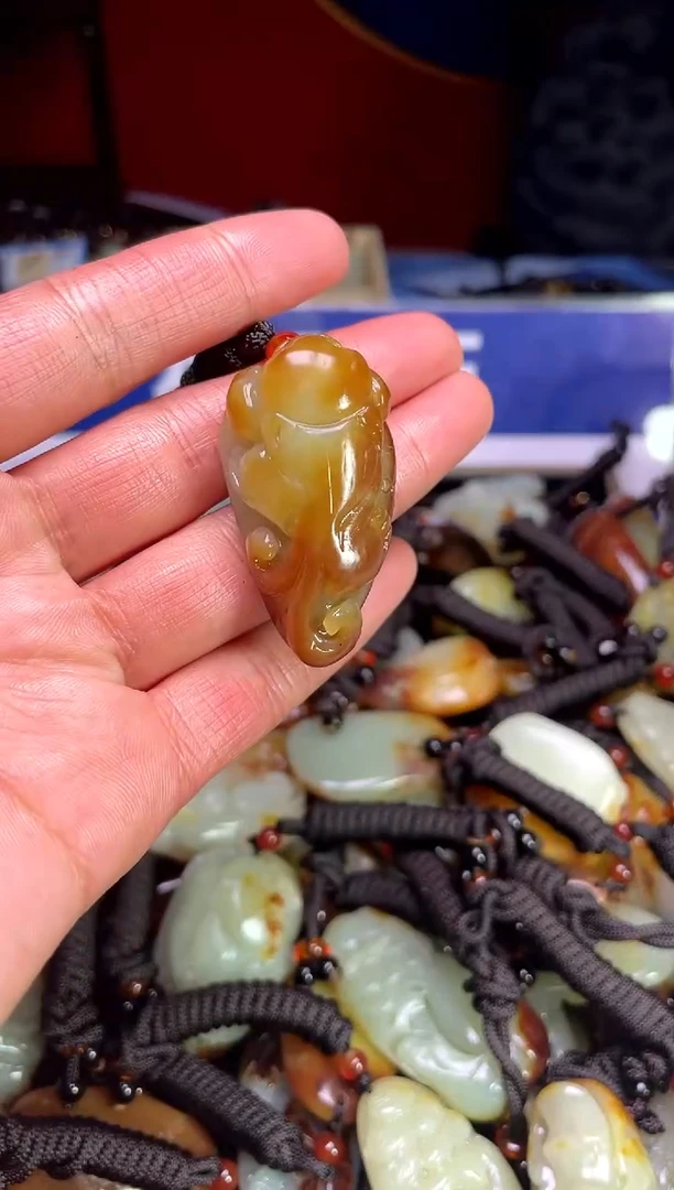 【闪购商品】和田玉颈饰未镶嵌123