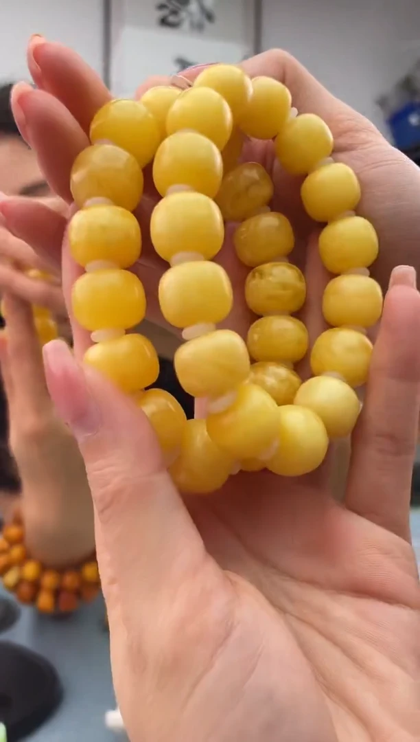 未镶嵌琥珀珠宝奇石假一罚十，多样性发一件02935.15