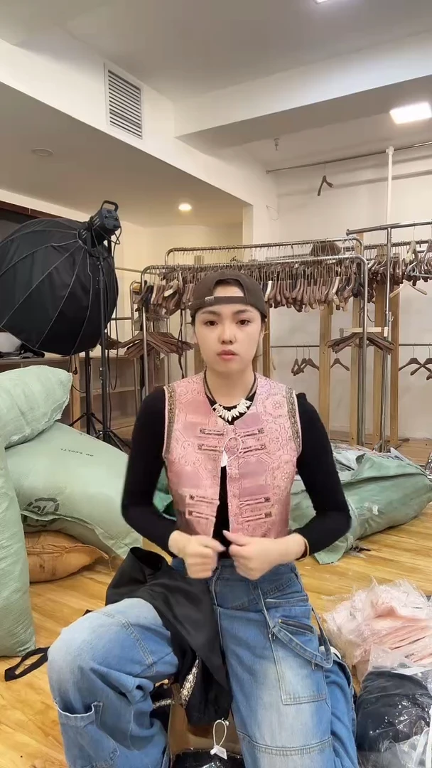 马甲 L   120斤以里