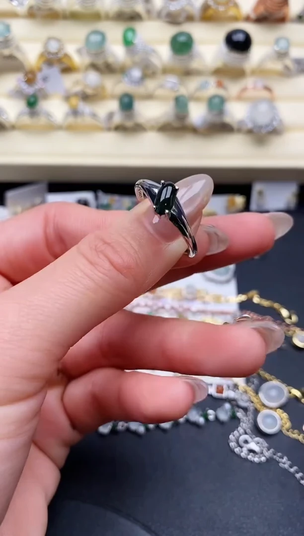【闪购商品】翡翠戒指银S925镶嵌缅甸翡翠 1 6+3