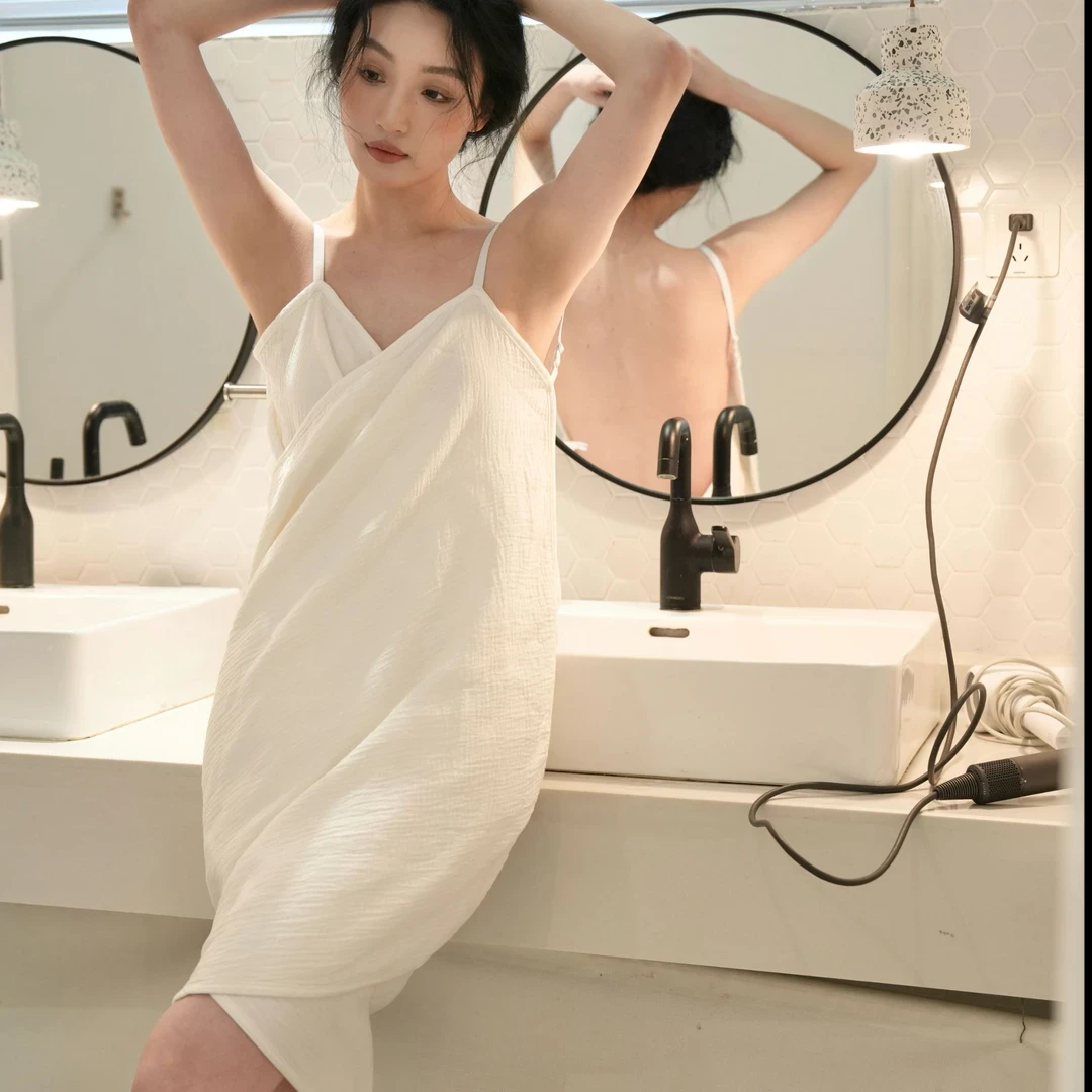 法式多层新款夏季浴巾裙吊带裙吸水亲肤睡裙肩带可调浴裙睡衣露背