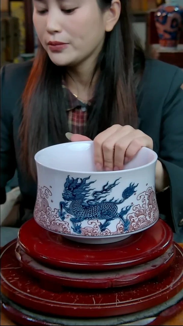 摆件景德镇陶瓷摆件稀土麒麟笔洗