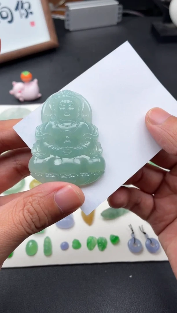 未镶嵌定制翡翠