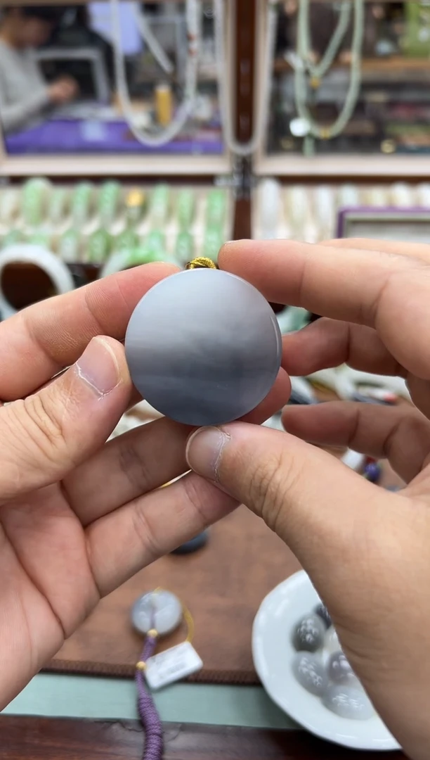 颈饰未镶嵌和田玉无事牌