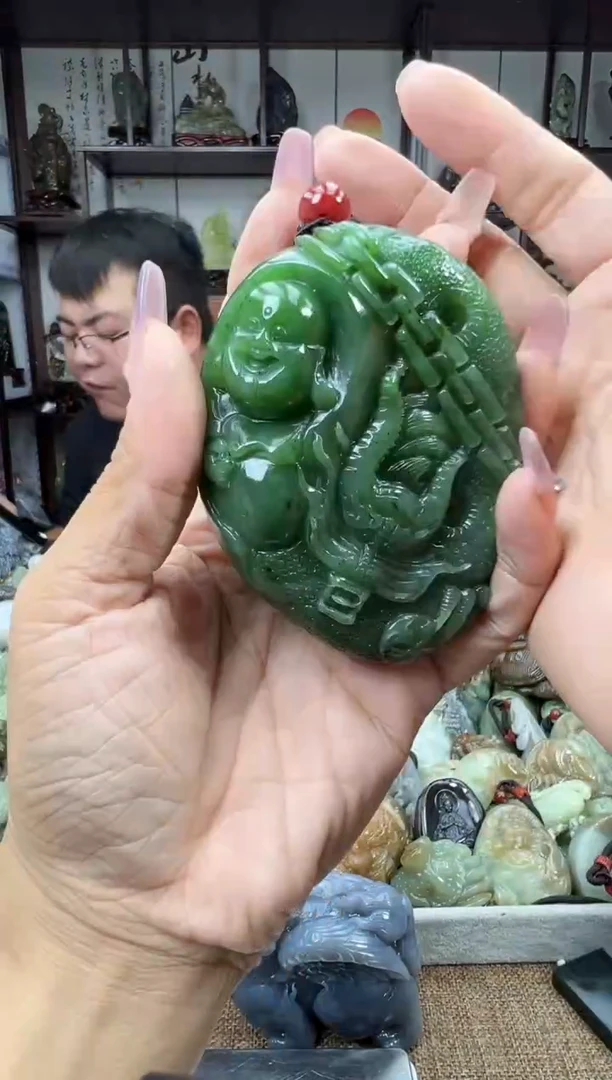 未镶嵌和田玉把件1