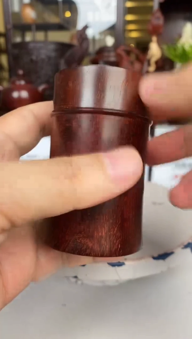 紫檀木类端景台牙签罐