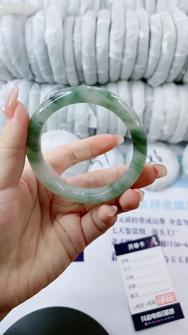【闪购商品】石英质玉手镯未镶嵌1018403781-多样性发货