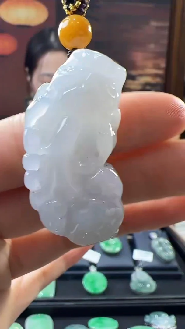 未镶嵌挂件翡翠貔貅