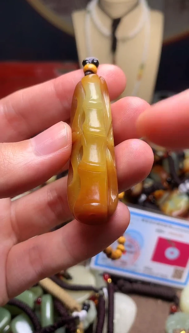 颈饰未镶嵌和田玉6949335965796931155