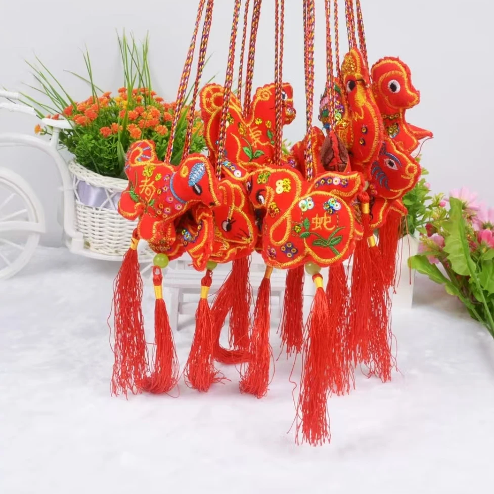 端午佳节传统十二生肖香包端午节12艾草儿童挂脖香囊小礼物五彩绳