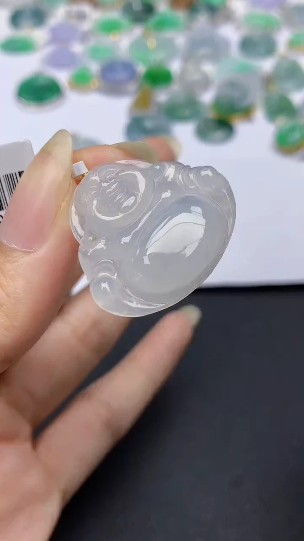 颈饰18K金镶嵌翡翠天然缅甸a货翡翠百元以上9元证书费自理