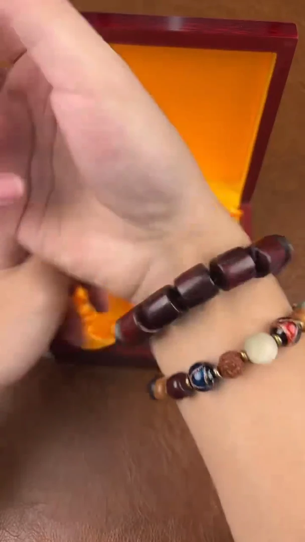 小叶紫檀桶珠@@YS975