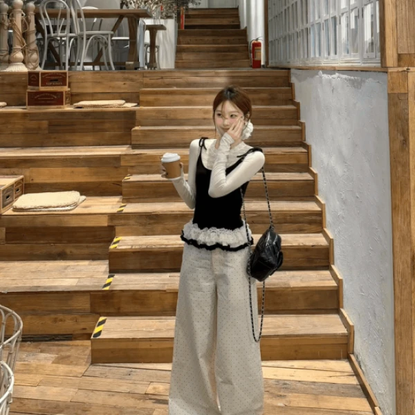 INS CEC早春氛围感穿搭慵懒风假两件上衣女高级感白色休闲裤