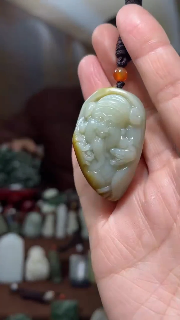 颈饰未镶嵌和田玉·