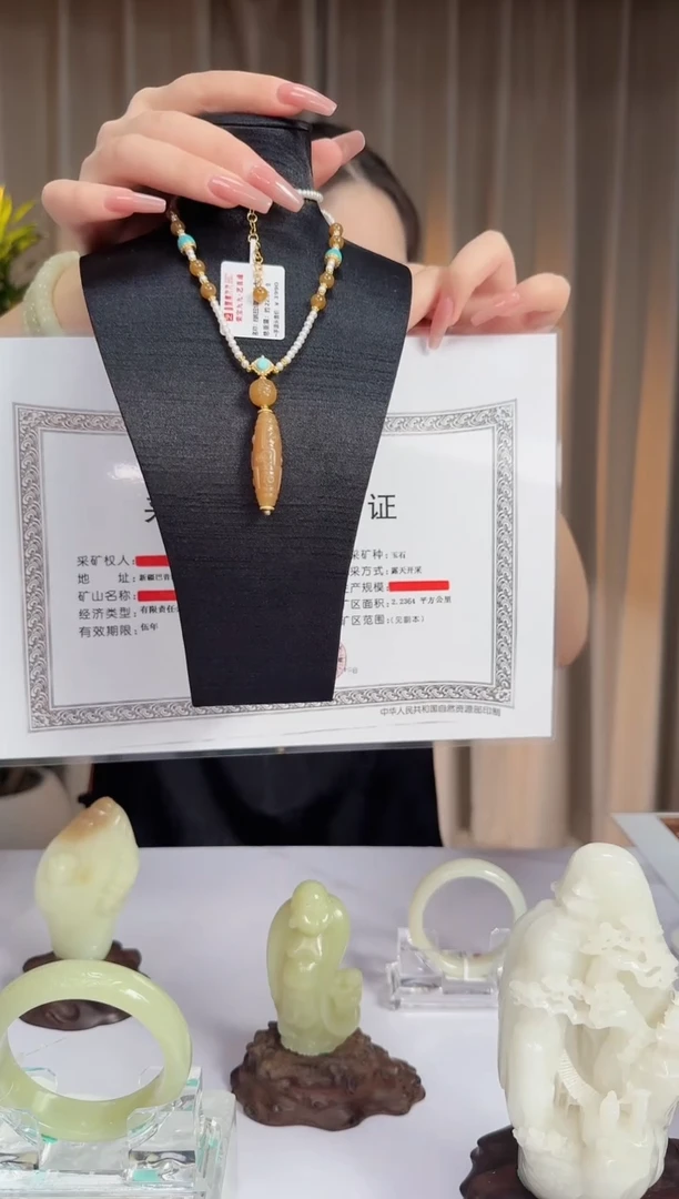 银S925镀金镶嵌和田玉挂件闪购 糖玉九眼35+