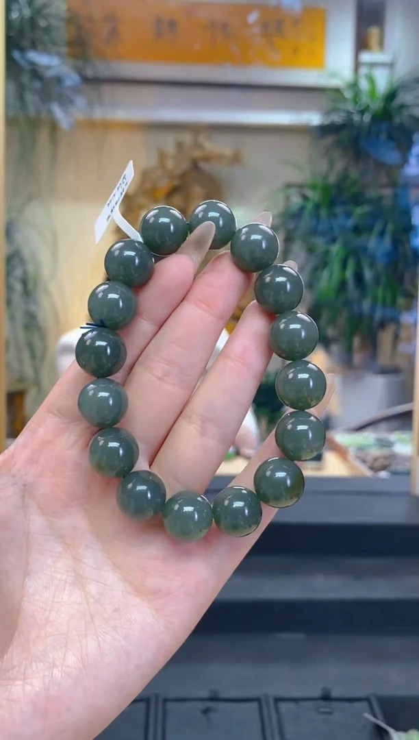 未镶嵌手串和田玉卡14