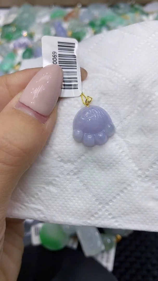 颈饰18K金镶嵌翡翠111111111111