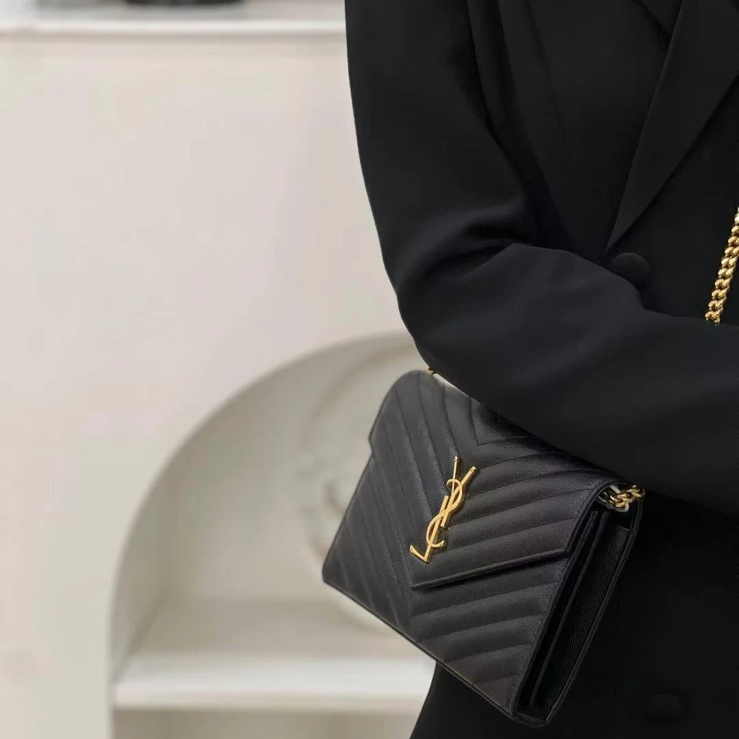 95新 YSL/圣罗兰 ysl 信封中号黑金/优品