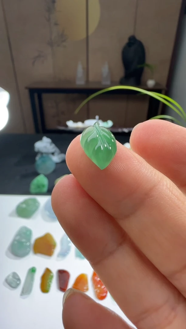 未镶嵌定制翡翠缅甸A货翡翠