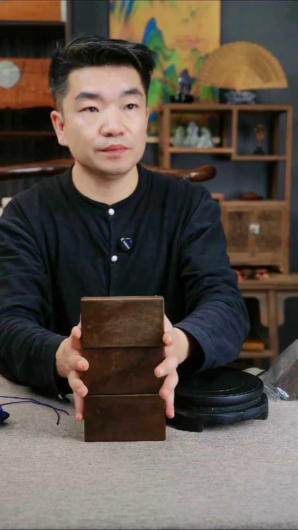 金丝楠S**?小叶桢楠一木一器烟盒20支