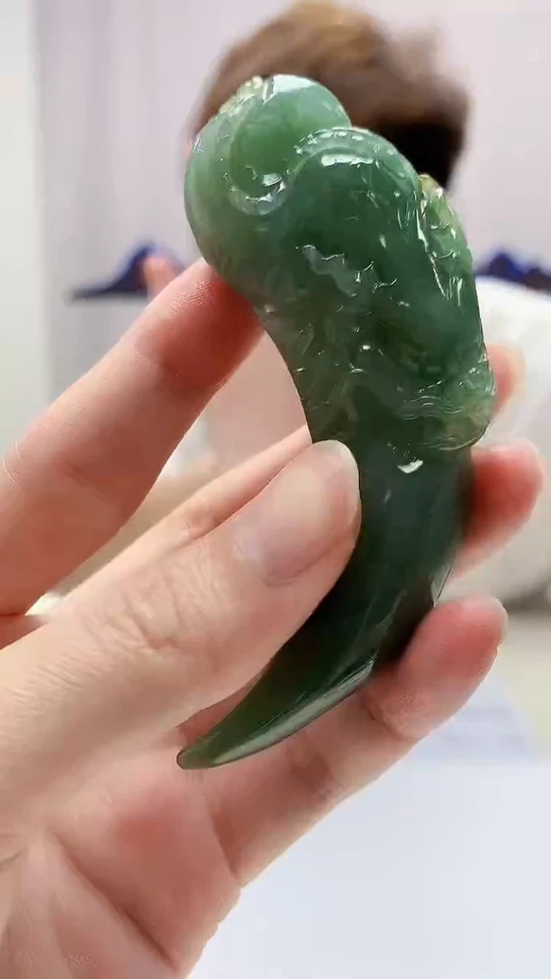 定制翡翠未镶嵌4868zm-毛货挂件龙牙57
