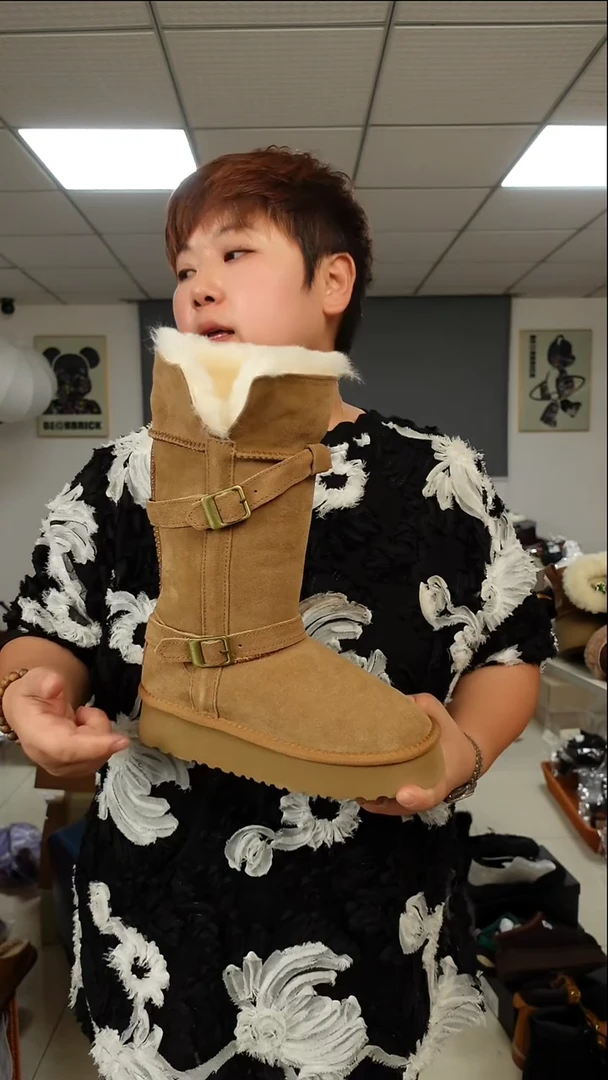 羊毛保暖靴36码    捡漏