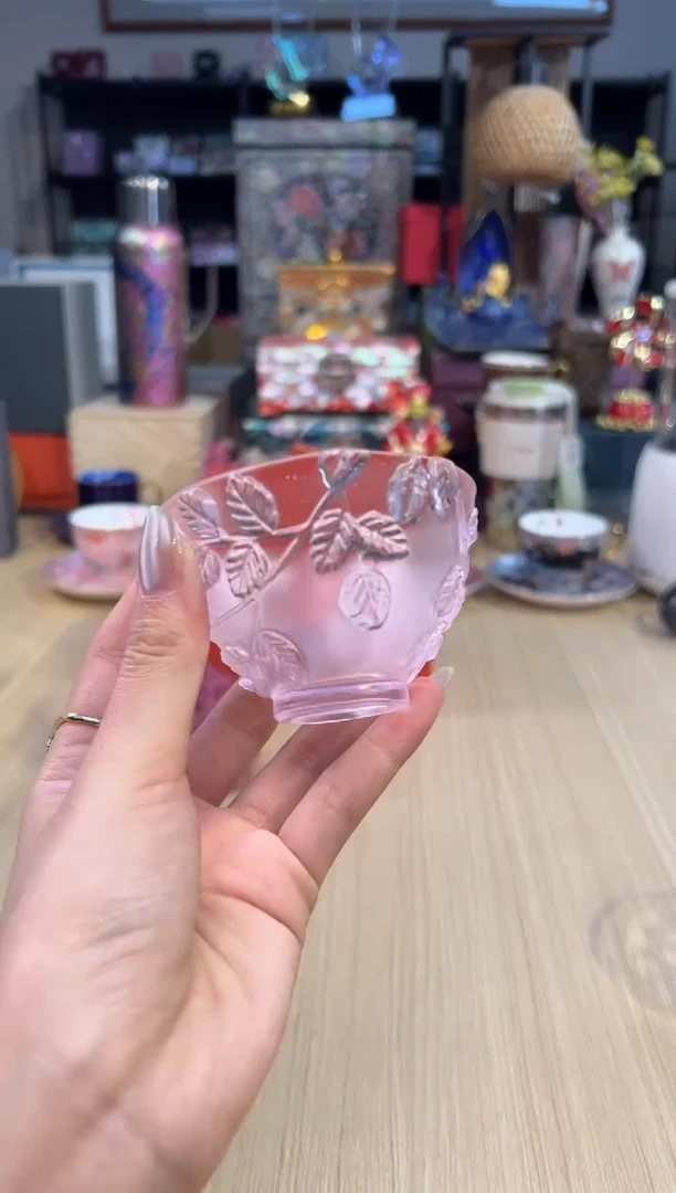 135卡普拉琉璃花霓茶杯-粉色