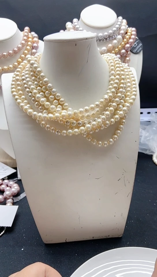 淡水珍珠未镶嵌颈饰1