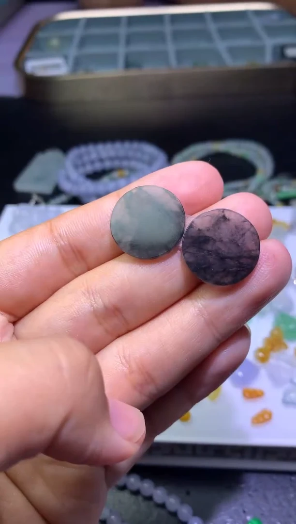 未镶嵌定制翡翠毛货