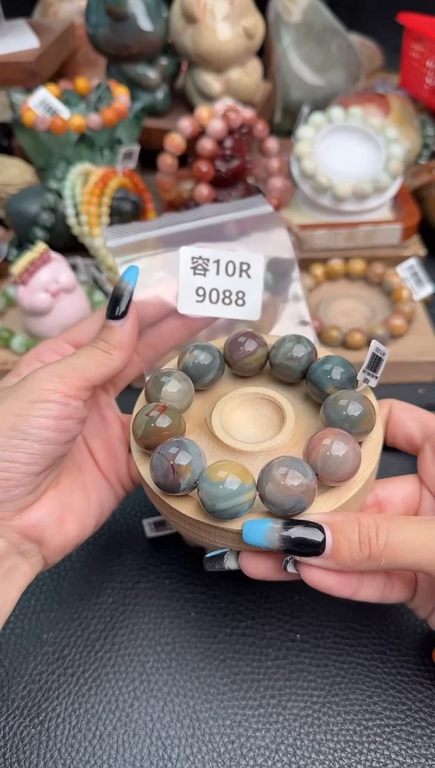 【闪购商品】石英质玉未镶嵌手链10R9088