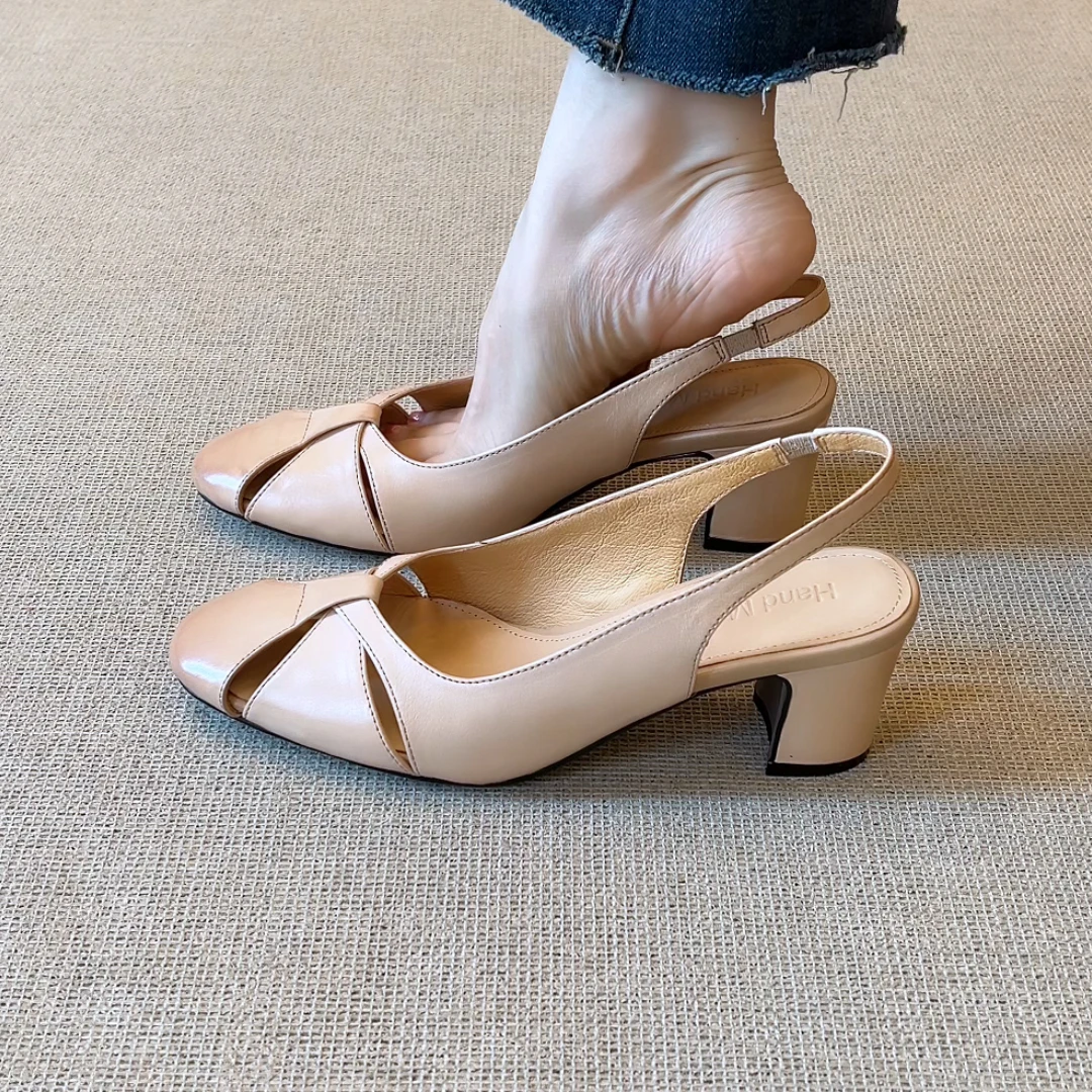 RubyL/6cm小个子简约复古舒适圆头镂空粗跟后绊带纯色包头凉鞋