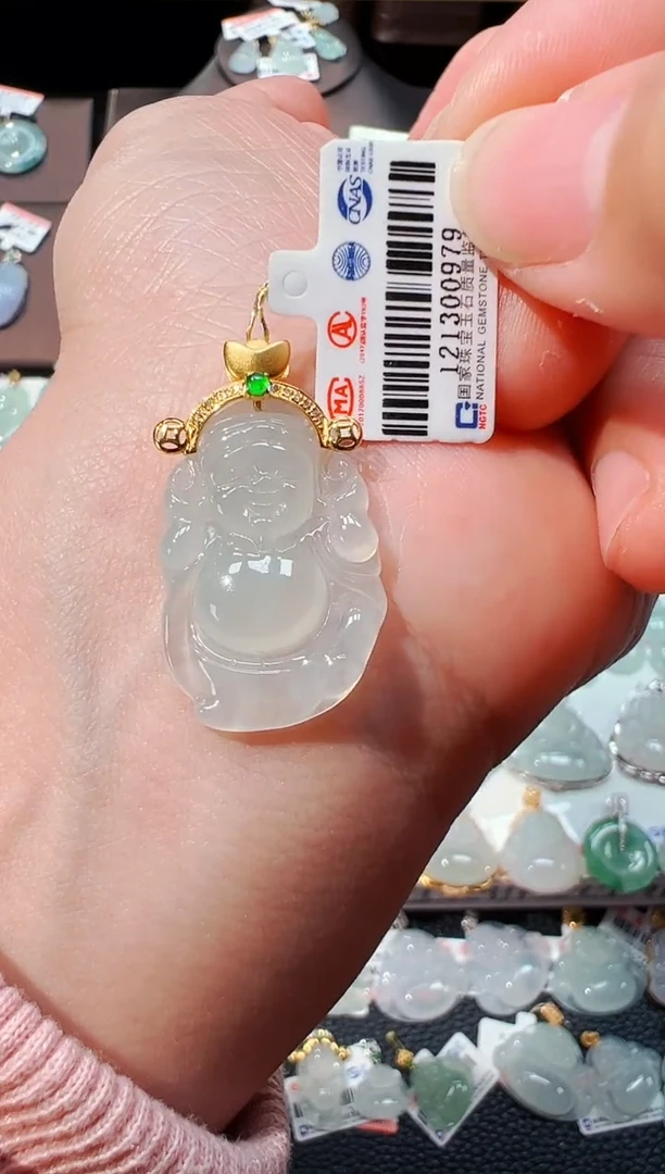 【闪购商品】翡翠吊坠(不含链)18K金镶嵌财神爷吊坠979
