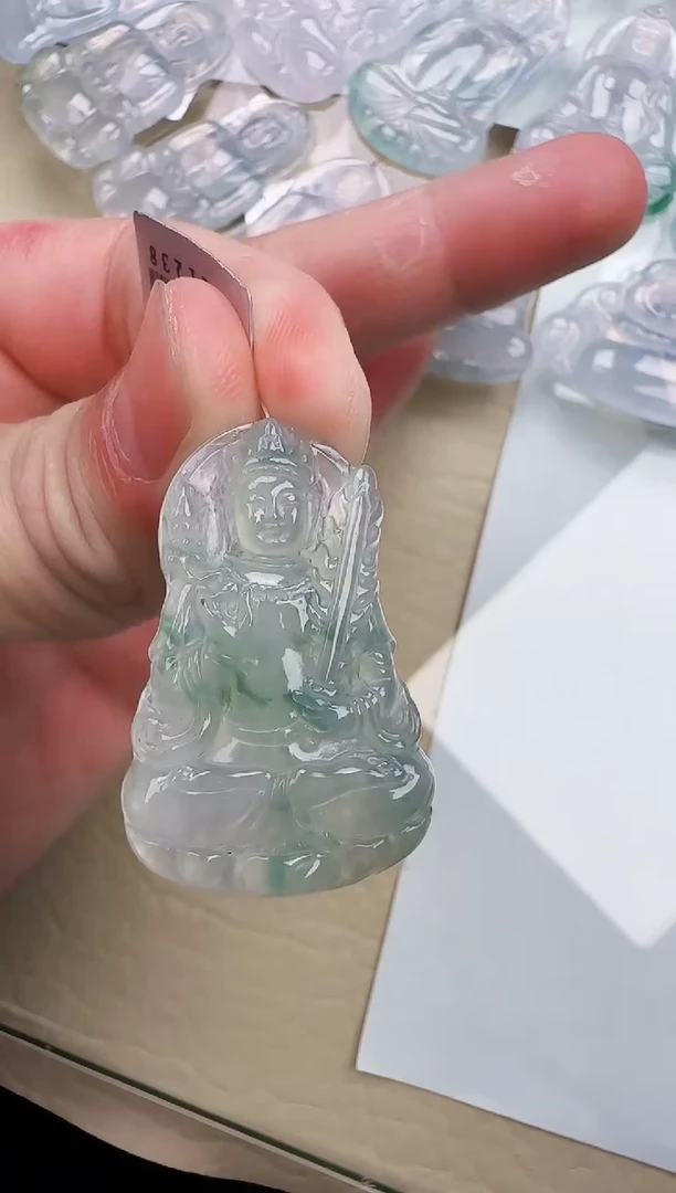 颈饰未镶嵌翡翠缅甸翡翠a货