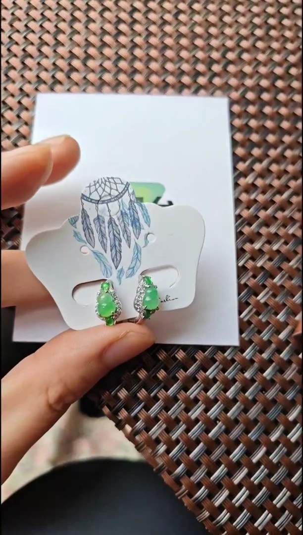 【闪购商品】翡翠耳饰银S925镶嵌翡翠耳饰S925银镶嵌