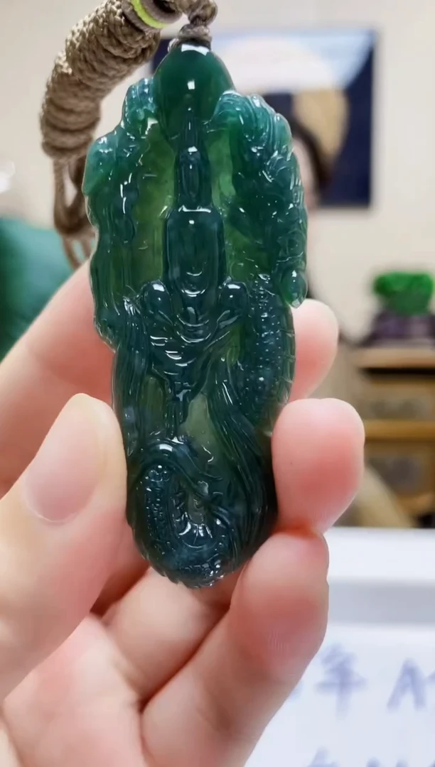 颈饰未镶嵌翡翠吊坠14